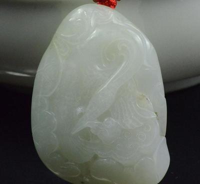 新疆和田玉籽料掛件 自然之靈與匠心之韻